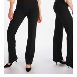 Beta brand black dress pants yoga pants size LP office, career travel casual